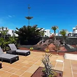 Adais Playa Blanca (Lanzarote)